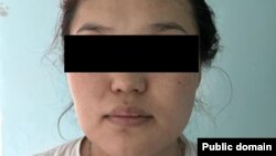 Кармалган шектүү.