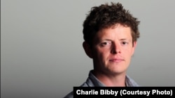 Британский журналист-расследователь Том Берджес, автор книги «Клептопия: Как "грязные деньги" завоевывают мир»