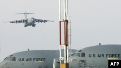 АКШнын Бишкектеги "Манас" транзиттик борбору