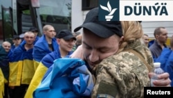 Ukrainanyň ozalky uruş ýesirleri, Russiýa bilen ýesir alyş-çalyş ylalaşygynyň çäginde, 6-njy maýda yzyna dolandylar. 