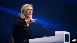 Ֆրանսիա - Մարին Լը Պենը քարոզարշավի ժամանակ, մայիս, 2024թ.