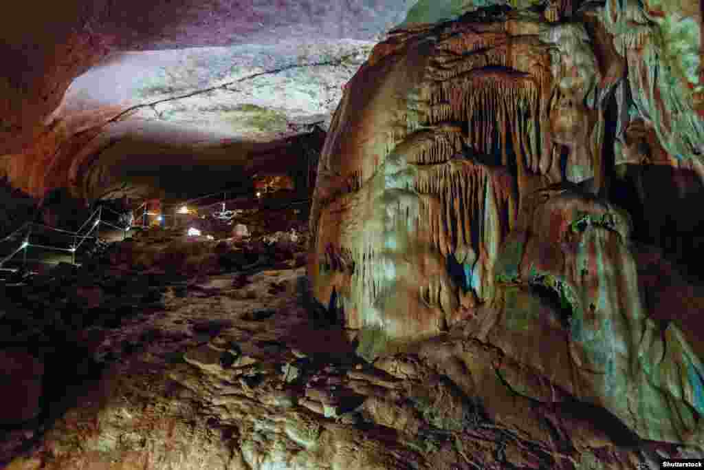 Мармурова печера на початковому етапі дослідження і перших туристичних відвідувань являла собою маршрут довжиною в 180 метрів. Зараз же протяжність екскурсійного маршруту &ndash; близько 1,5 кілометрів