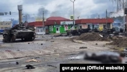 Гостомелдин көчөлөрү. Март айында тартылган сүрөт.