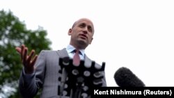 Стивен Миллер