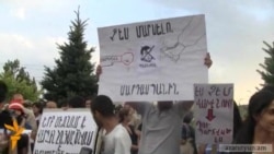 «Հարսնաքար»-ի առջեւ մոմավառություն-ակցիա տեղի ունեցավ 