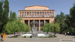 Աշխատողները դիմումներ են ներկայացնում՝ կուտակայինը չվճարելու համար