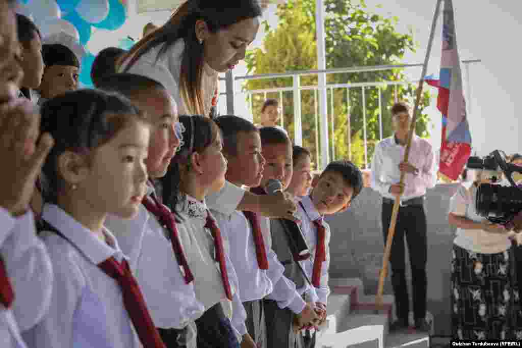 Билим күнү мектептерде бир топ иш-чара уюштурулду.&nbsp;