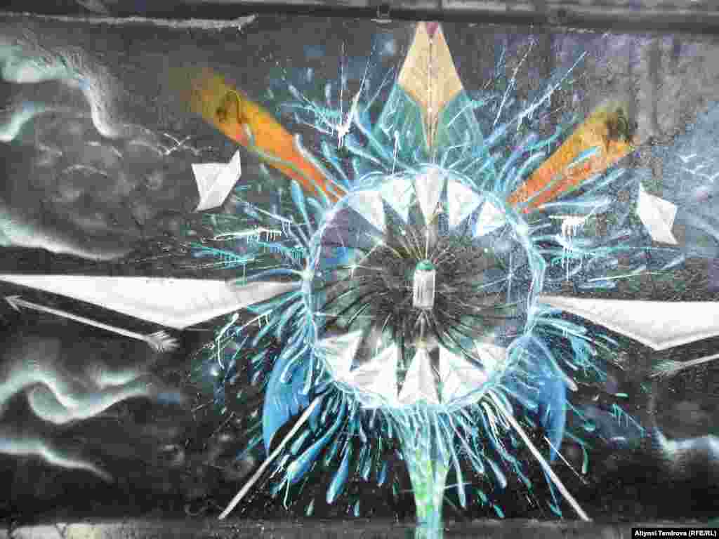 &quot;Basicolors&quot; &nbsp;тобунун &nbsp;ушундай атта журналы да чыгып атыптыр. Бул жолу анын экинчи саны &nbsp;жарык көргөнүн билдиришти. 