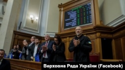 Під час ратифікація угоди про надра зі США. Київ, 8 травня 2025 року