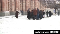 Նաիրիտցիները դարձյալ կառավարության շենքի առջև են, 26-ը հունվարի, 2017 թ․ 