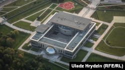 Բելառուս - Անկախության պալատը Մինսկում, արխիվ