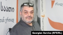 Социальный психолог Гага Нижарадзе