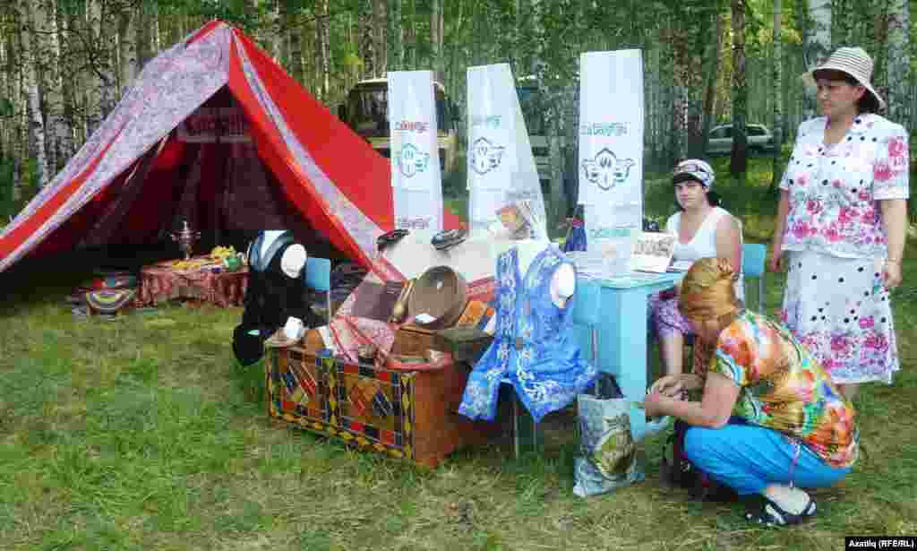 Үләнкүлләр