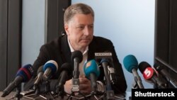 На думку Волкера, країни Заходу зрозуміли, що не можуть більше ігнорувати російську агресію і мають протидіяти їй