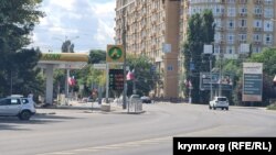 Цена на бензин на автозаправке сети ATAN в Симферополе 