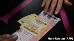 У січні 2021 році український державний бюджет отримав 3,1 мільйона гривень від лотерей