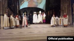 Փարիզի Աստվածամոր տաճարում Հայոց ցեղասպանության զոհերի հիշատակին նվիրված պատարագ, արխիվ