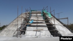 Armenia - The Armenian Genocide Memorial Complex in Yerevan undergoes controversial repairs initiated by the government, August 26, 2025.