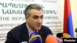 Գյուղատնտեսության նախարար Իգնատի Առաքելյան 