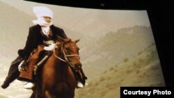 "Курманжан датка" документалдуу тасмасынан бир көрүнүш.