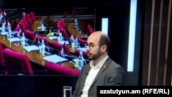 Провластный депутат Артур Ованнисян