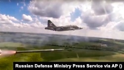 «10 жовтня близько 14:30 на Херсонщині підрозділом Херсонської зенітної ракетної бригади повітряного командування «Південь» збито російський штурмовик Су-25» (фото ілюстративне)