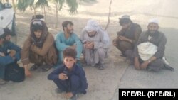 شماری از جوانان که قصد سفر قاچاقی به ایران دارند می گویند طالبان به آنها اجاز نمی دهند