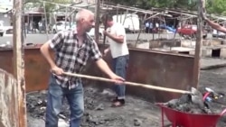 Deputat: "Dövlət buna göz yumursa, o zaman xərcini də elə özü çəksin"