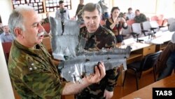 Абхазия обвиняет Грузию в нагнетании напряженности, Грузия - Абхазию - в провокации