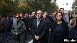 Former President Robert Kocharian (in the center) participating in a march organized by the Resistance Movement in Yerevan. Nov. 5, 2022