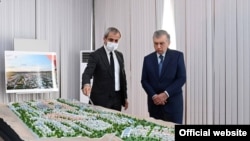 Узбекистан. Демонстрация проекта Нового Андижана. 17 июня 2021 года.