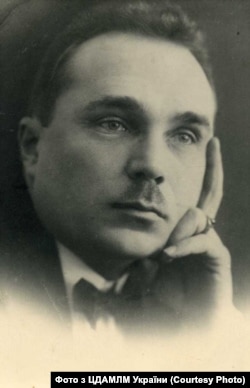 Яків Мамонтов, український поет, драматург та історик української драматичної літератури і театру