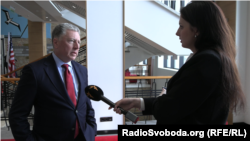 «Що ж, у Путіна завжди будуть вимоги. Я маю на увазі, що не варто думати інакше. У нього нескінченний список вимог» – Курт Волкер