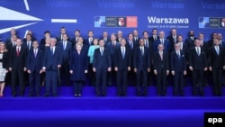 Участники саммита НАТО в Варшаве