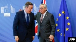 Британиянын премьер-министри Девид Кэмерон жана Европа комиссиясынын төрагасы Жан-Клод Юнкер 