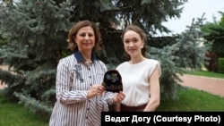 Мэрга татар калфагы бүләк иттеләр