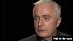 Василь Овсієнко, дисидент, політв'язень СРСР, правозахисник, член УГГ, багаторічний співробітник Харківської правозахисної групи, дослідник і літописець дисидентського руху. Фото зробили у студії Радіо Свобода. 18 жовтня 2016 року