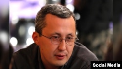 Медет Түлегенов.