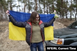 Мария Варфоломеева после освобождения из плена, март 2016 года