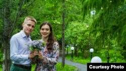 "Ябалак"ны оештыручы Азат һәм Эльза Миргаязовлар