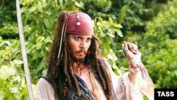 Джонни Депп в роли Джека-Воробья