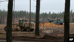 Дарожныя работы ля месца інцыдэнту, 27 сакавіка