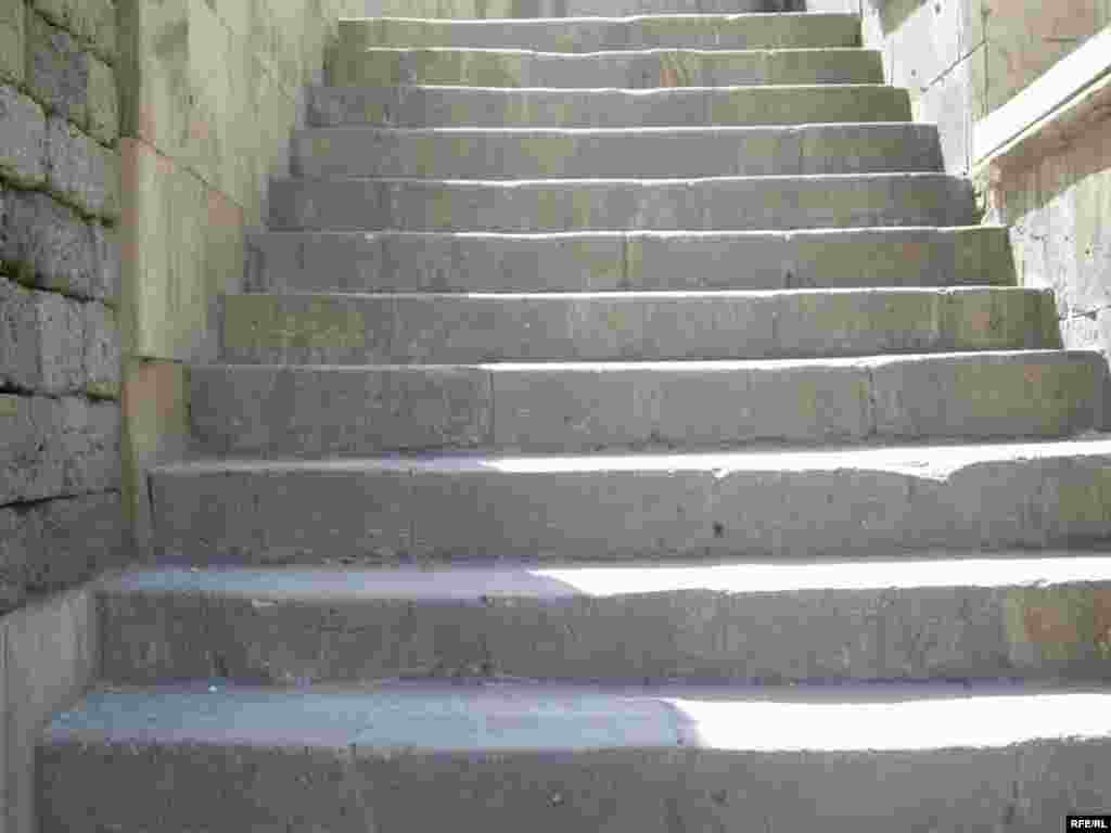 İçərişəhər içəri görünüşünü itirir  #2