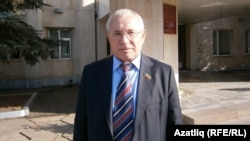 Разил Вәлиев