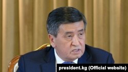 Сооронбай Жээнбеков.