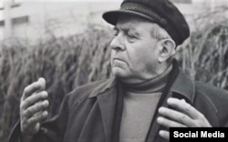 Түркиялык акын Ахмед Ариф (1917–1991).