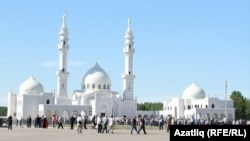 Здание мечети с медресе. Иллюстративное фото.