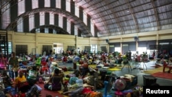 Кагылыш болгон аймактардан он миңдеген алам эвакуацияланды.