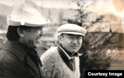 Кеңеш Жусупов жана Салижан Жигитов.