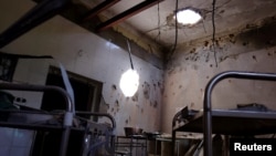 عالم: شفاخانه بعد از عصر به میدان جنگ مبدل شد.